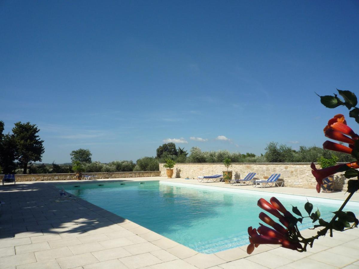 Mas Saint-joseph Bed & Breakfast Fontvieille
